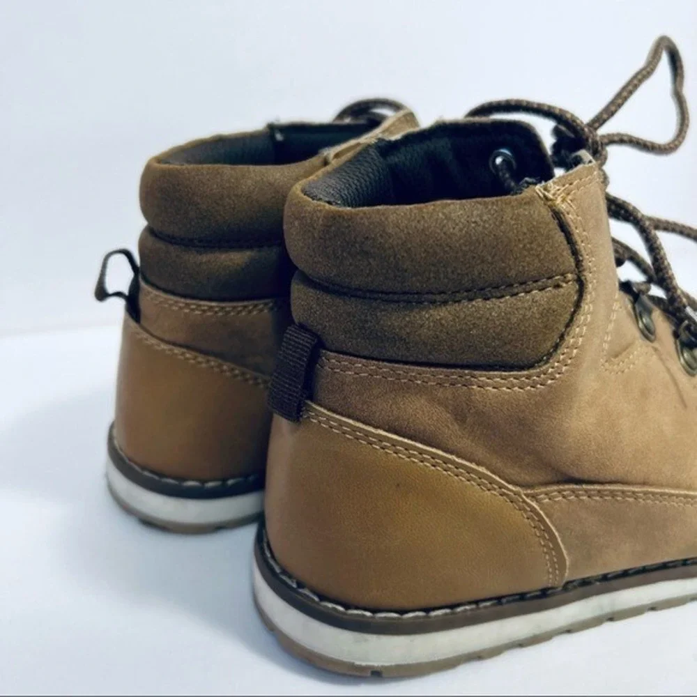 The Children's Place‎ Boys Lace Up Hi Top Boots